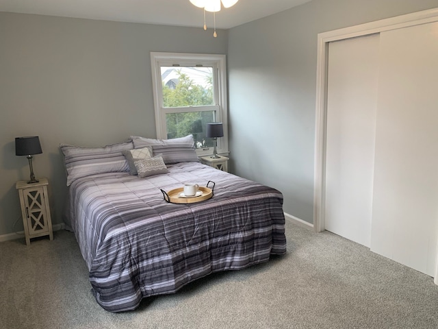 view of carpeted bedroom