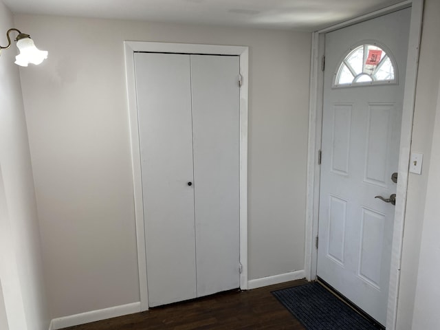 entryway featuring dark hardwood / wood-style floors