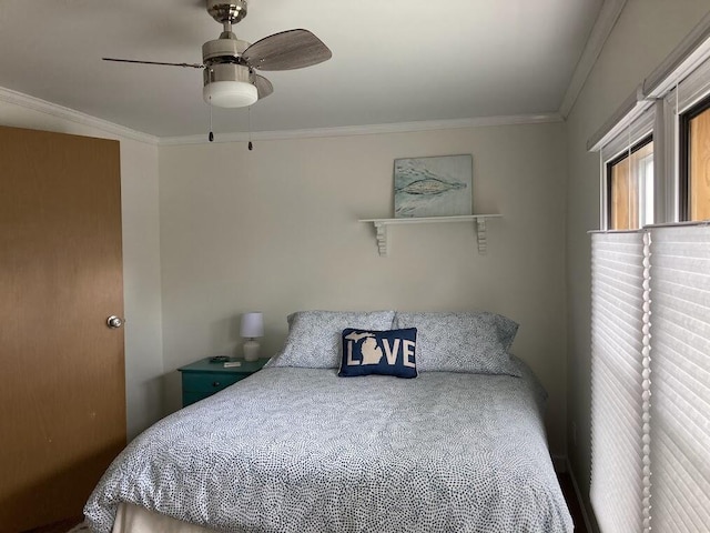 bedroom with crown molding and ceiling fan