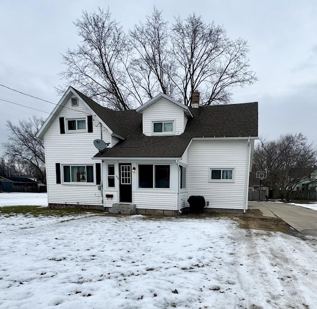 view of front of house