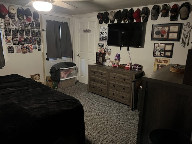 bedroom featuring ceiling fan and carpet flooring