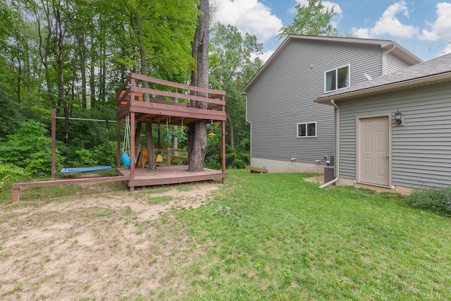 view of yard featuring a wooden deck