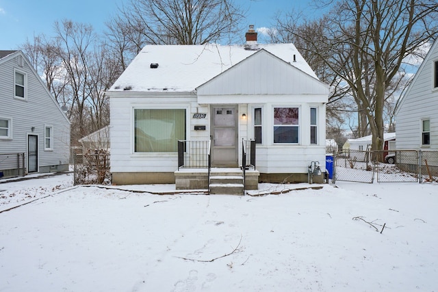 view of front of property