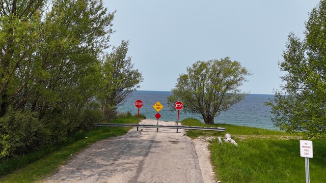 721 Merkey Rd W, Manistee, MI 49660 - photo 5