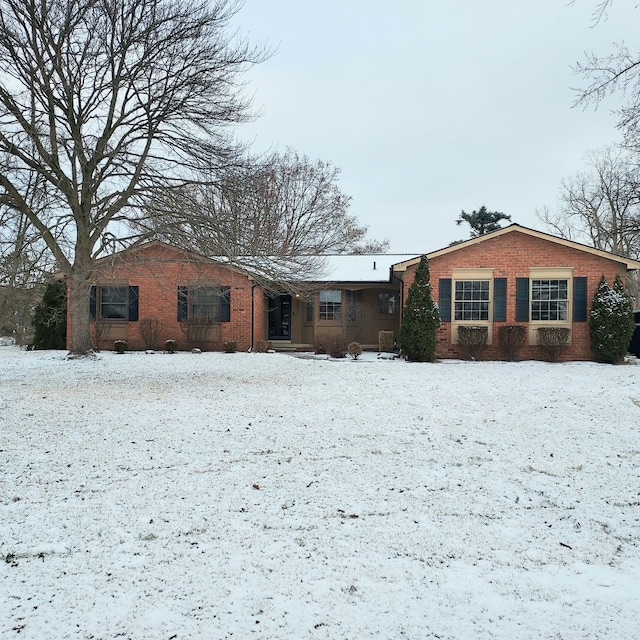 view of front of house