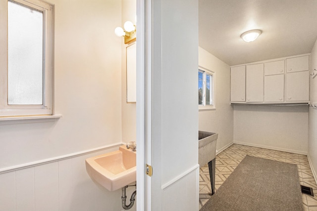 bathroom with sink