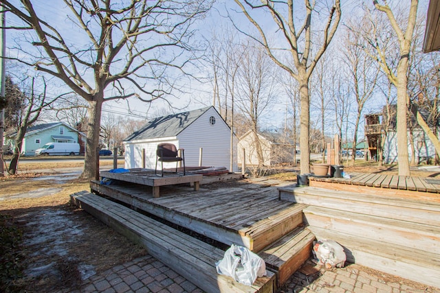 view of wooden deck