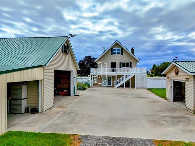 2414 Lola Ln, Au Gres, MI 48703
