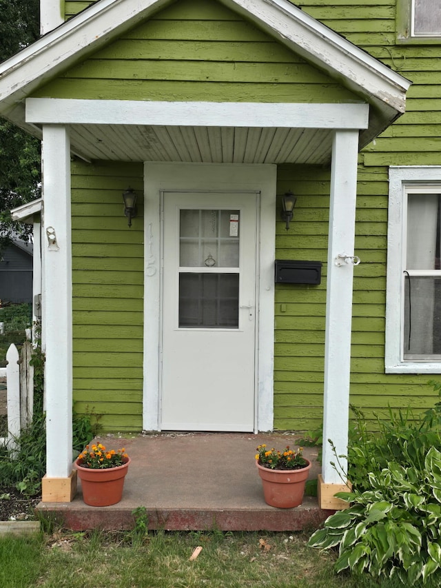 view of doorway to property