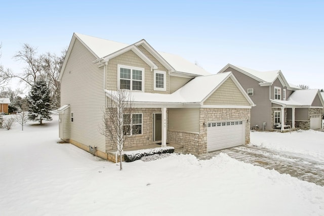 view of front facade featuring a garage