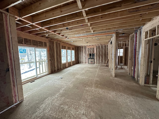 miscellaneous room with a wealth of natural light