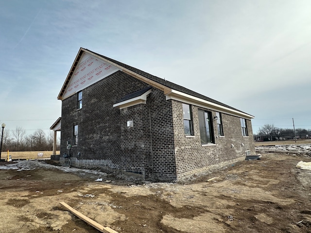 view of property exterior