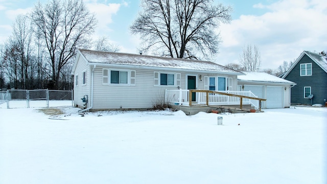 view of front facade with a garage