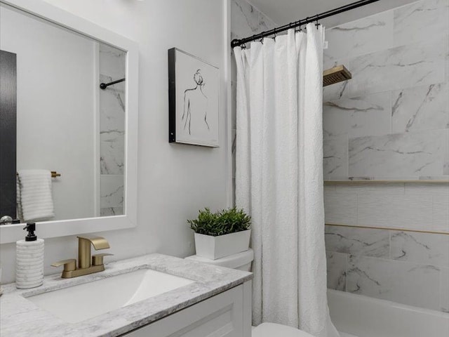 full bathroom with vanity, toilet, and shower / tub combo