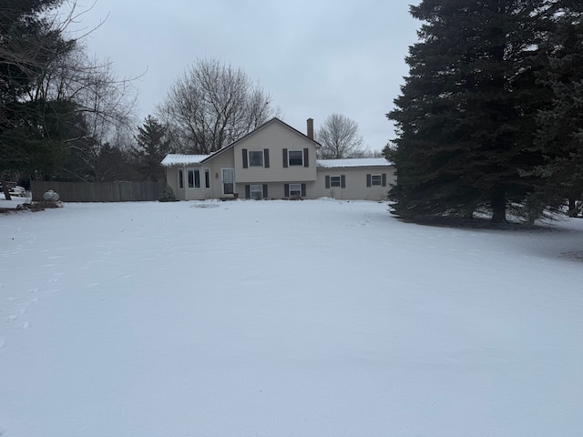 view of front of home