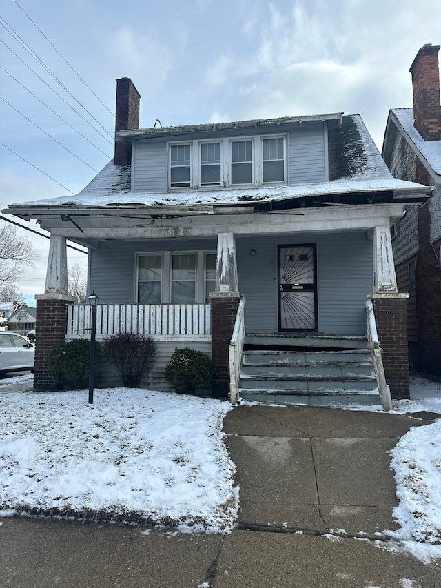 view of front of home with covered porch