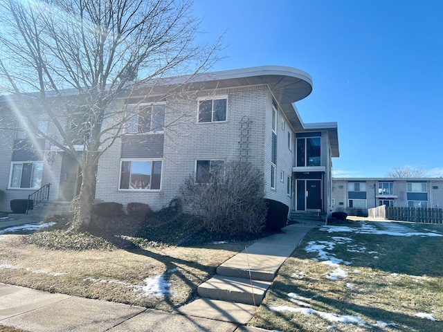 view of front of home