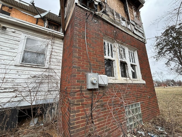 view of property exterior