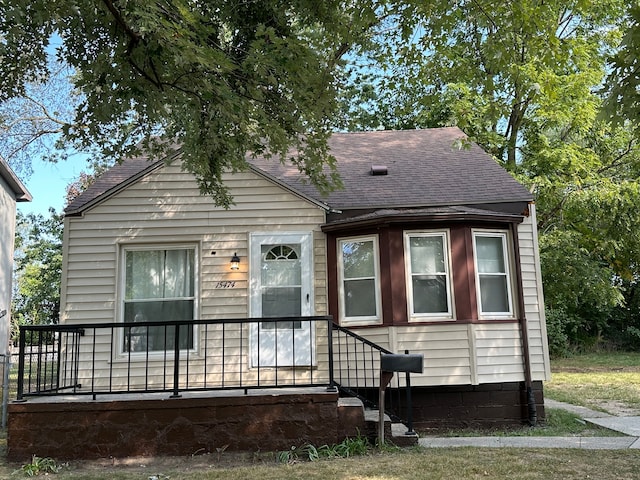 view of front of property