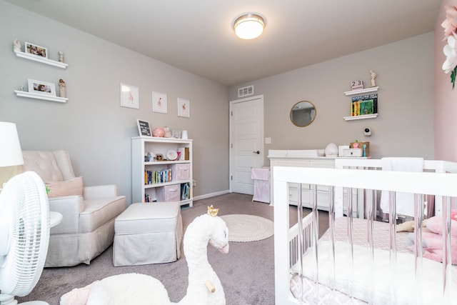 bedroom featuring carpet floors