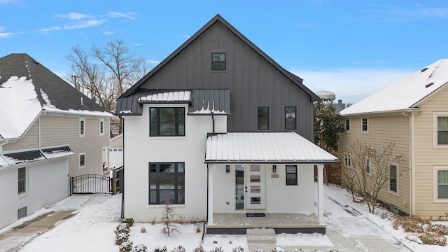 view of front of house with covered porch