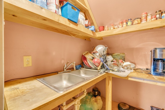 pantry with sink