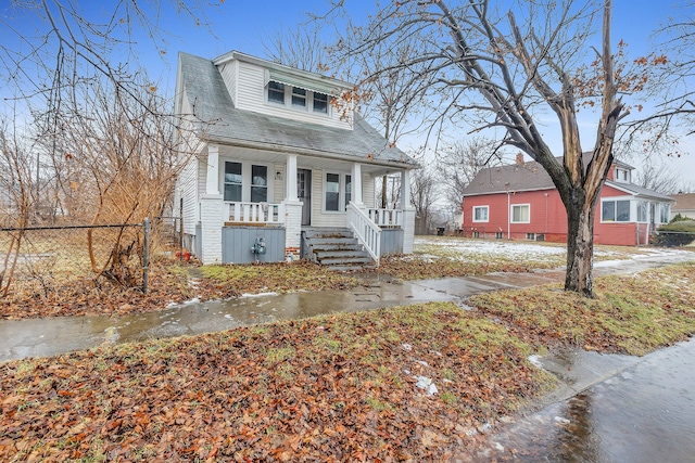 bungalow featuring covered porch