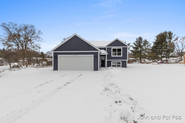 view of front of home featuring a garage