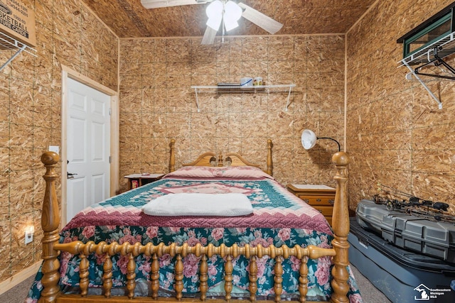 bedroom with ceiling fan