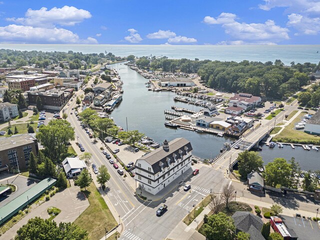 532 Dyckman Ave Unit 17, South Haven, MI 49090 - photo 2