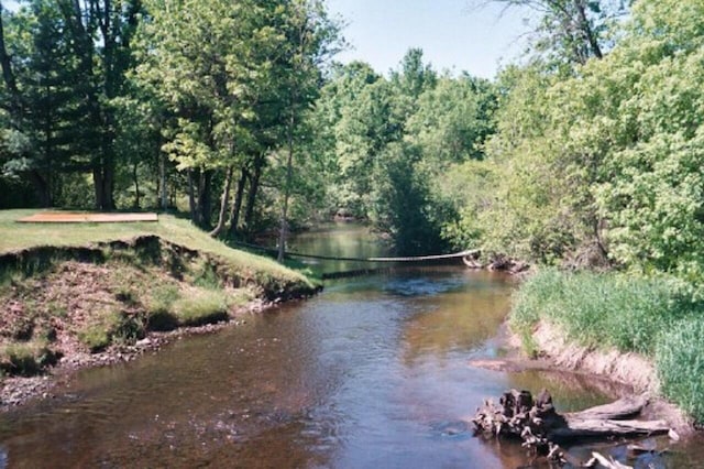 view of water feature