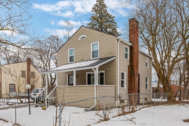 view of front property featuring a porch