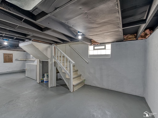 basement with washer / clothes dryer