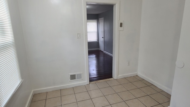 view of tiled spare room