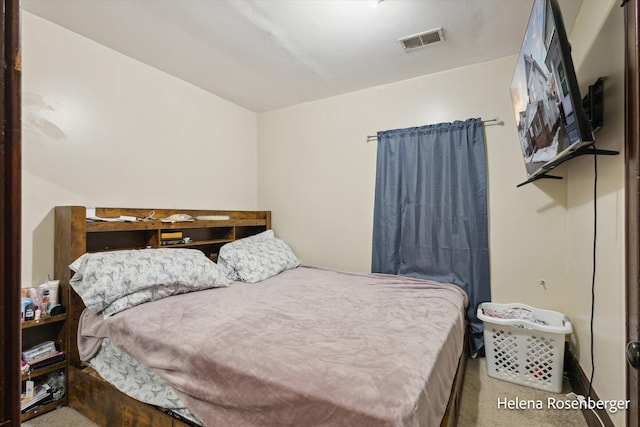 bedroom featuring carpet floors