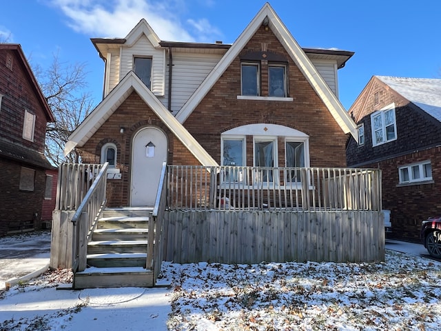 view of front of house with covered porch