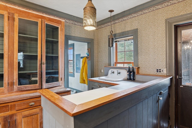 kitchen with pendant lighting and sink