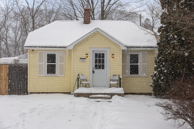 528 Bates St, Traverse City MI, 49686, 2 bedrooms, 1 bath house for sale