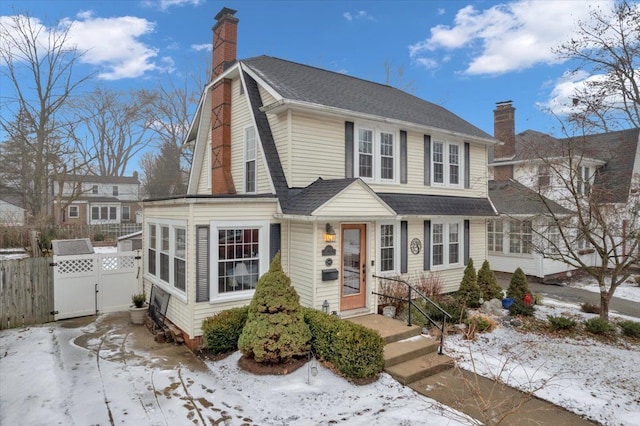 view of front of home