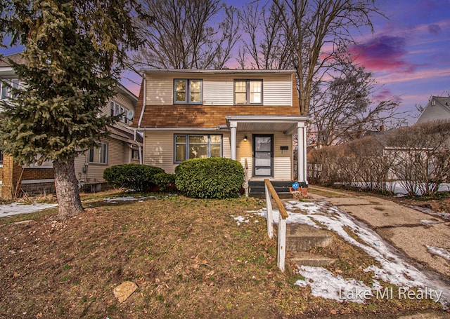 view of front of property