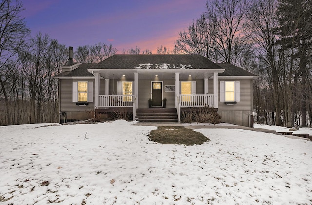 view of front of house featuring a porch