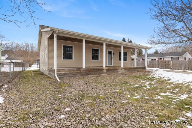 view of front of house with a porch