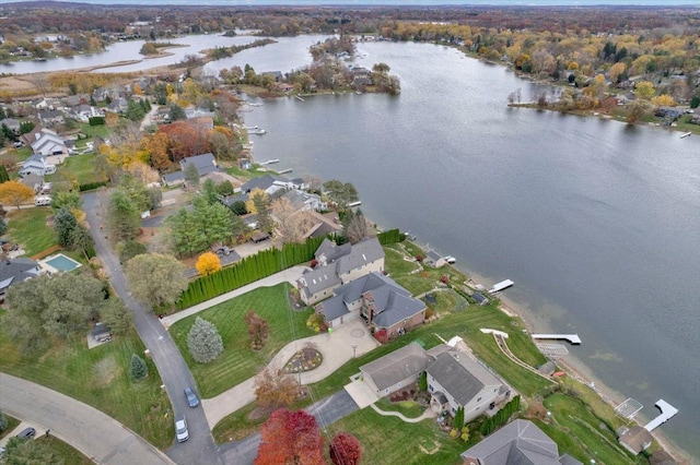 1611 Harwood Dr, Oxford, MI 48371 - aerial view of property and surrounding area with a nearby body of water and nearby suburban area