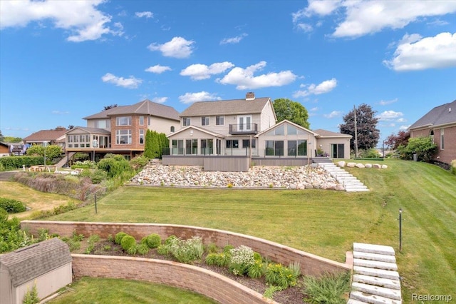1611 Harwood Dr, Oxford, MI 48371 - back of house featuring a yard