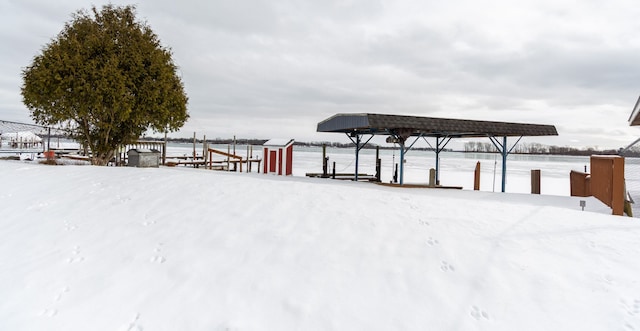 dock area featuring fence