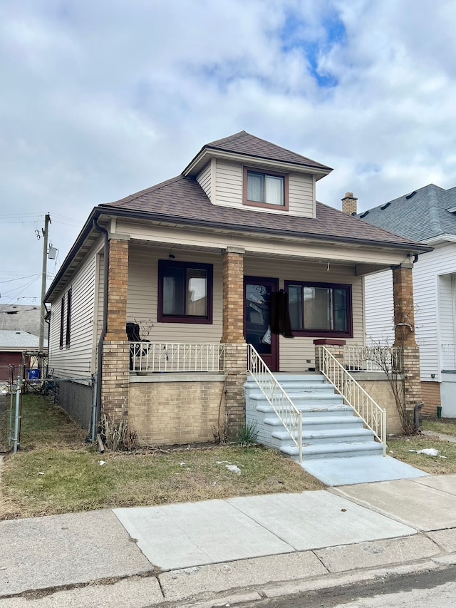 bungalow-style home with covered porch