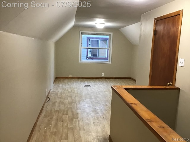 19611 W Chicago St, Detroit, MI 48228 - bonus room with light wood finished floors and vaulted ceiling