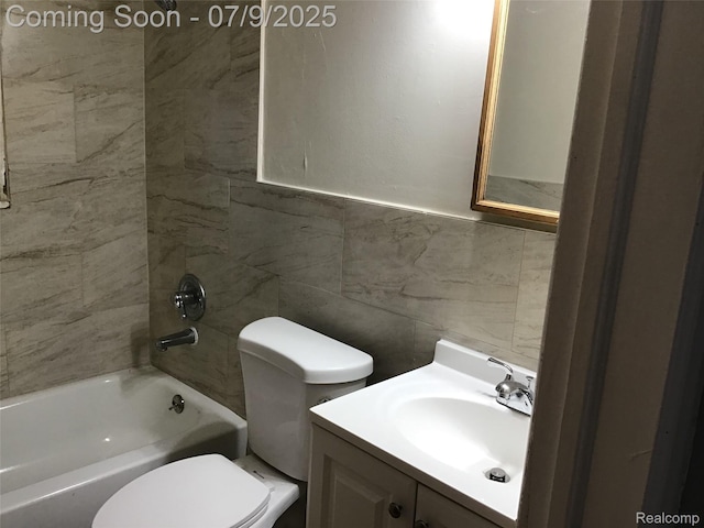 19611 W Chicago St, Detroit, MI 48228 - bathroom featuring shower / washtub combination, vanity, and tile walls