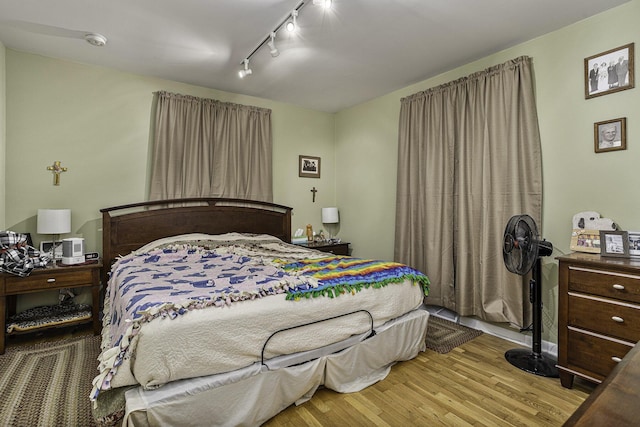 bedroom featuring light hardwood / wood-style floors