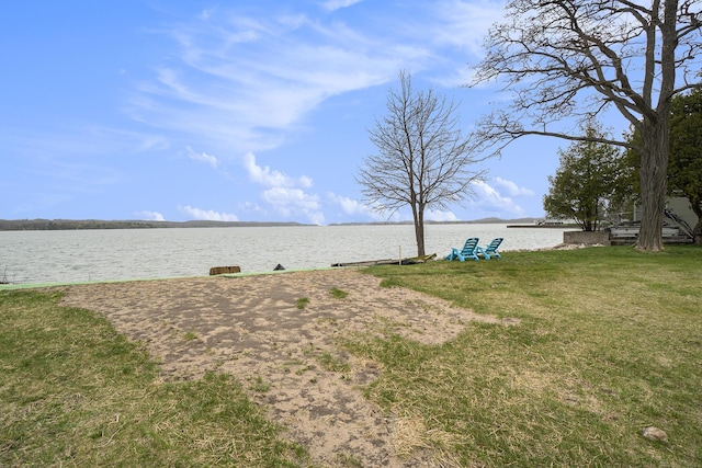 view of yard with a water view